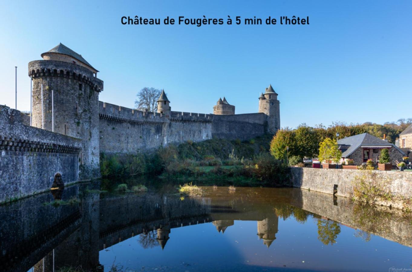 Brit Hotel Piscine & Spa - Fougeres Lecousse Exterior photo